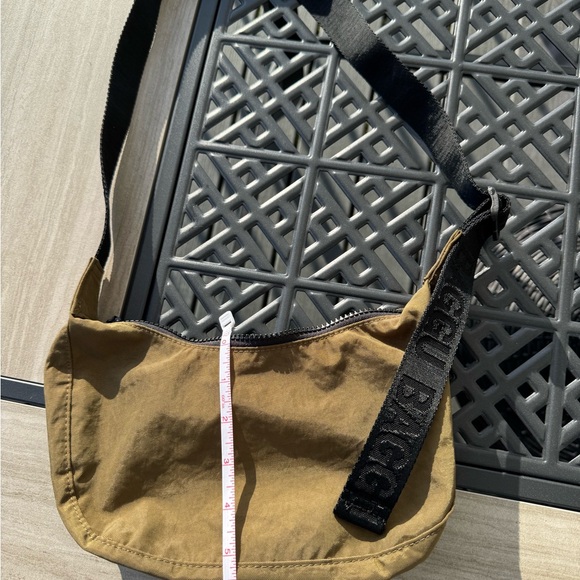 BAGGU small crescent Bag - Picture 2 of 2